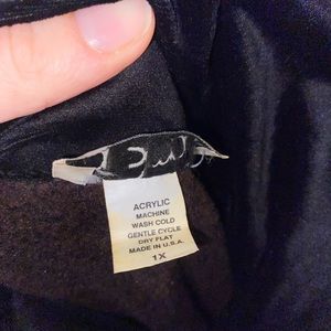 One size Maxi Winter dress with shoulder pad and front Zip